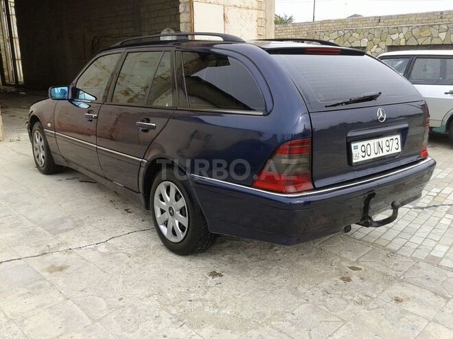 Mercedes C 220 2000, 295,000 km - 2.2 l - Sumqayıt