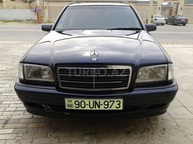 Mercedes C 220 2000, 295,000 km - 2.2 l - Sumqayıt