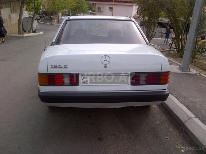 Mercedes 190 1988, 357,000 km - 1.8 l - Bakı