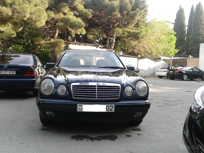 Mercedes E 230 1997, 269,350 km - 2.3 l - Bakı