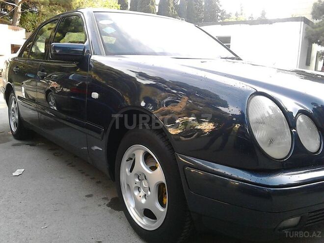 Mercedes E 230 1997, 269,350 km - 2.3 l - Bakı