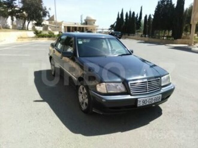 Mercedes C 180 1997, 271,000 km - 1.8 л - Bakı