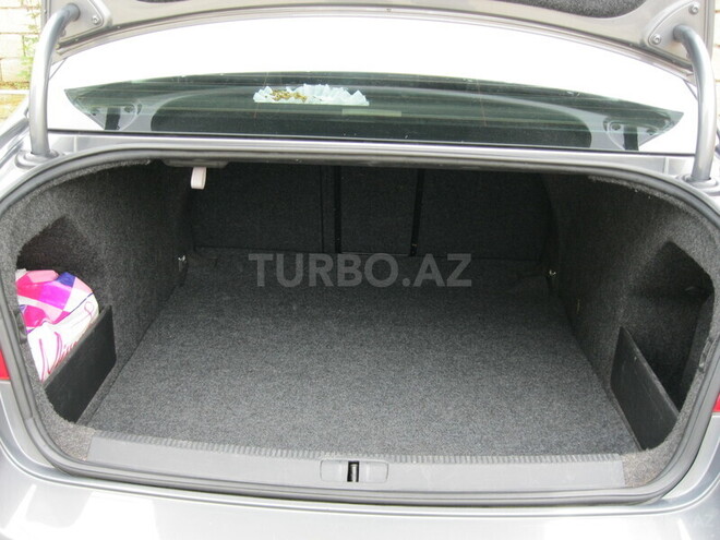 Volkswagen Passat 2005, 115,000 km - 2.0 л - Lənkəran