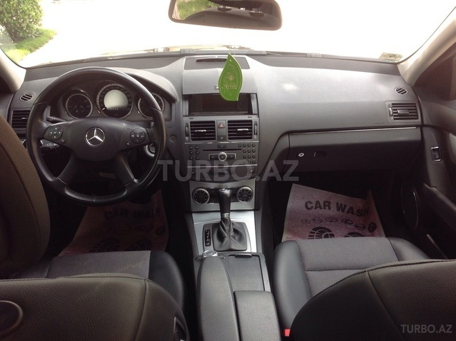 Mercedes C 200 2010, 108,000 km - 1.8 л - Bakı
