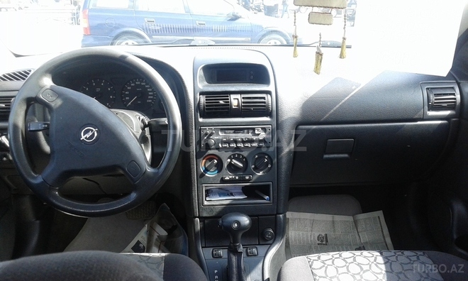 Opel Astra 2000, 159,000 km - 2.0 л - Bakı