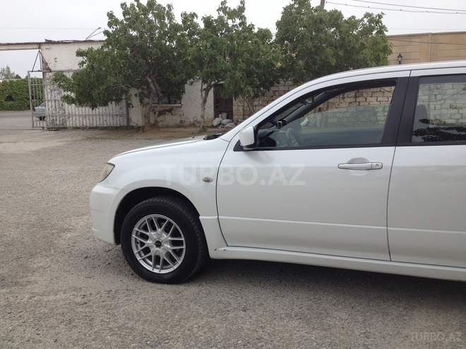 Mitsubishi Airtrek 2004, 170,000 km - 2.0 l - Bakı