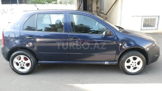 Skoda Fabia 2003, 300,825 km - 1.4 l - Bakı