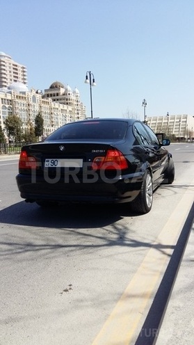BMW 325 2001, 295,000 km - 2.5 l - Bakı
