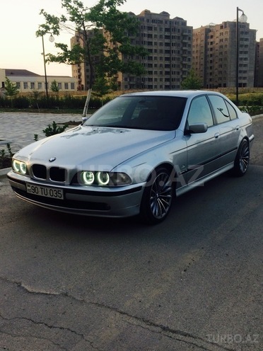 BMW 535 1999, 317,000 km - 0.4 l - Bakı