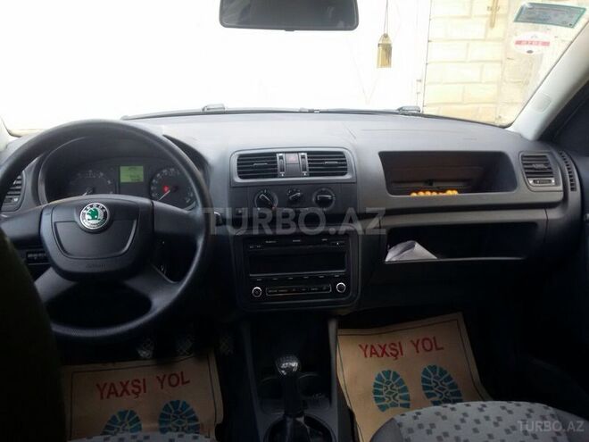 Skoda Praktik 2012, 103,000 km - 1.4 l - Bakı