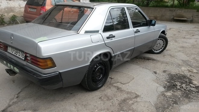 Mercedes 190 1993, 298,300 km - 2.0 l - Bakı