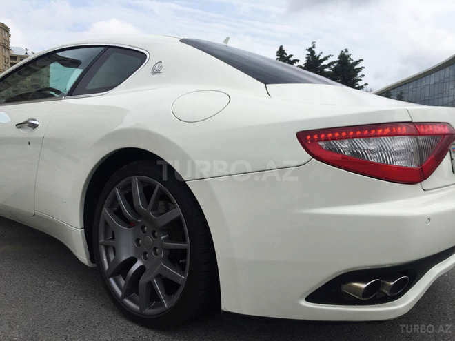 Maserati GranTurismo 2008, 58,500 km - 4.3 l - Bakı