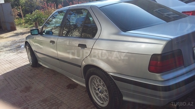 BMW 318 1994, 318,000 km - 0.2 l - Bakı