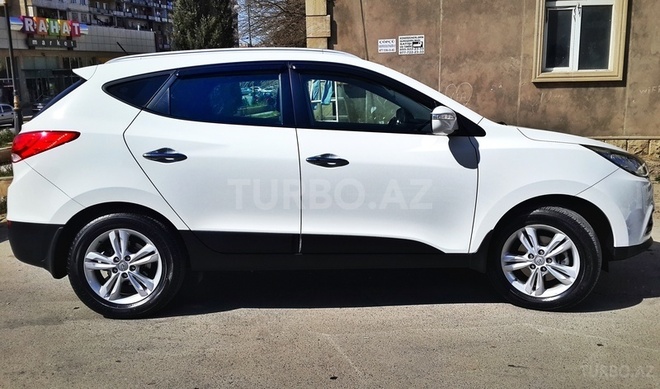 Hyundai ix35 2013, 46,000 km - 2.0 л - Bakı