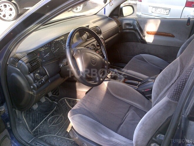 Opel Omega 1995, 357,000 km - 2.0 l - Bakı