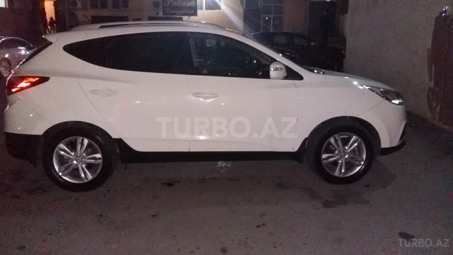 Hyundai ix35 2010, 112,000 km - 2.0 l - Bakı