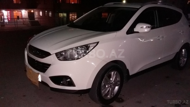 Hyundai ix35 2010, 112,000 km - 2.0 l - Bakı