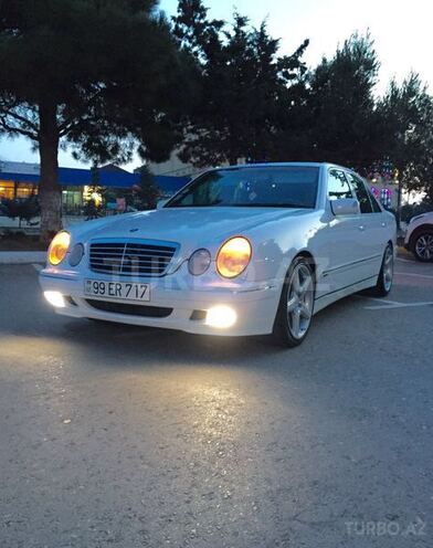 Mercedes E 320 2000, 156,000 km - 3.2 l - Bakı