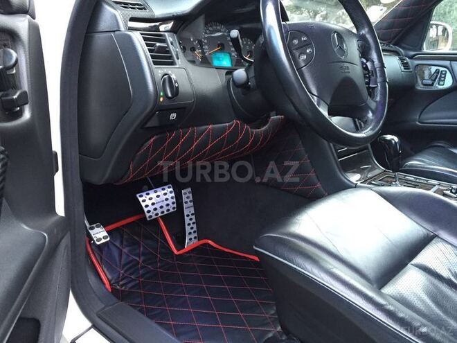 Mercedes E 320 2000, 156,000 km - 3.2 l - Bakı