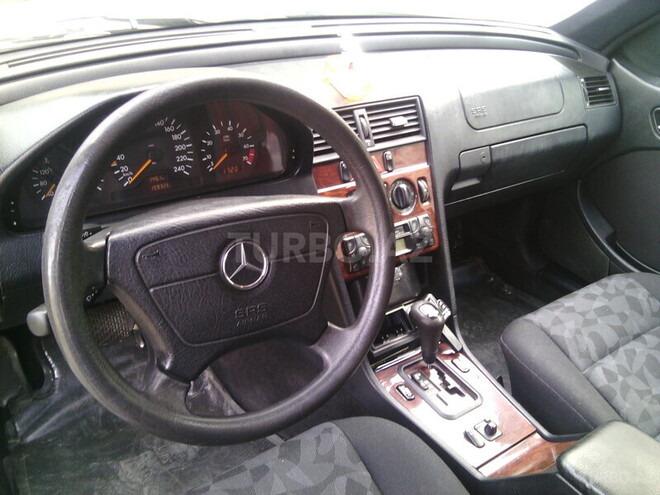 Mercedes C 180 1999, 145,000 km - 1.8 l - Bakı