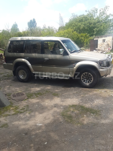 Mitsubishi Pajero 1992, 323,445 km - 2.5 l - Bərdə