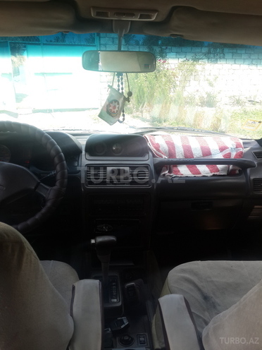 Mitsubishi Pajero 1992, 323,445 km - 2.5 l - Bərdə