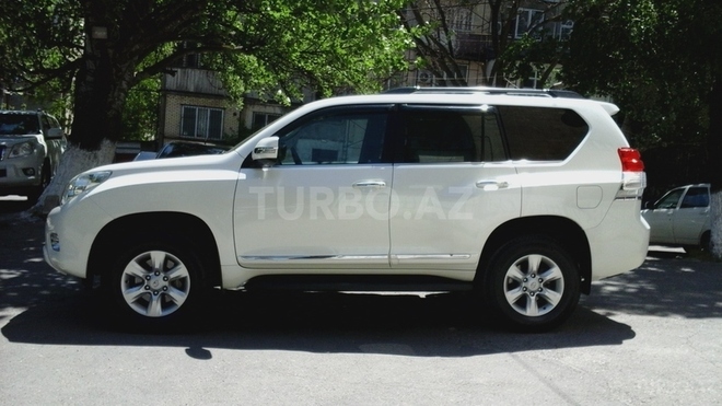 Toyota Prado 2010, 94,000 km - 2.7 l - Bakı