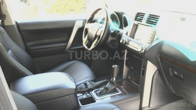 Toyota Prado 2010, 94,000 km - 2.7 l - Bakı