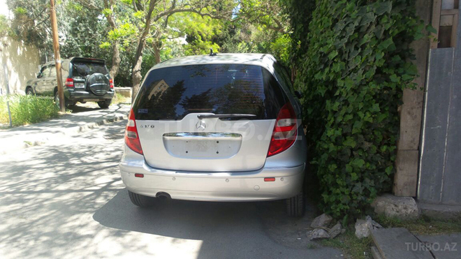 Mercedes A 170 2008, 90,000 km - 1.7 л - Bakı