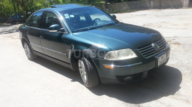 Volkswagen Passat 2004, 170,000 km - 1.8 l - Sumqayıt