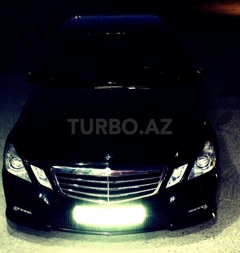 Mercedes E 350 2009, 129,000 km - 0.4 l - Bakı