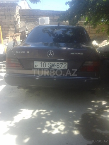 Mercedes E 200 1992, 184,000 km - 2.0 l - Sumqayıt