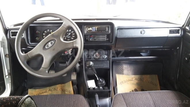 LADA (VAZ) 2107 2005, 54,000 km - 1.6 l - Salyan