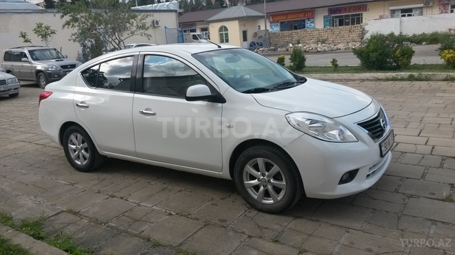 Nissan Sunny 2012, 90,000 km - 1.5 l - Şirvan