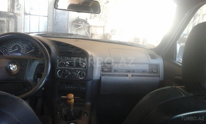 BMW 320 1994, 500,000 km - 2.0 l - Bakı