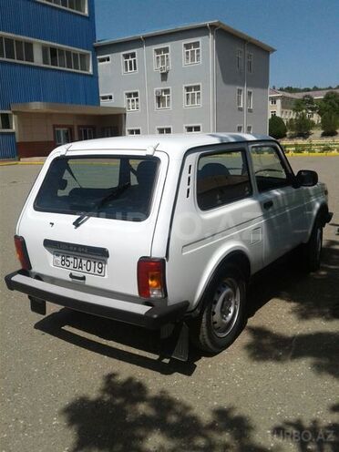LADA (VAZ) Niva 2015, 5,000 km - 0.2 l - Naxçıvan