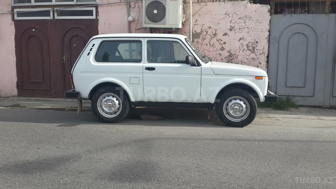 LADA (VAZ) Niva 2015, 5,000 km - 0.2 l - Naxçıvan