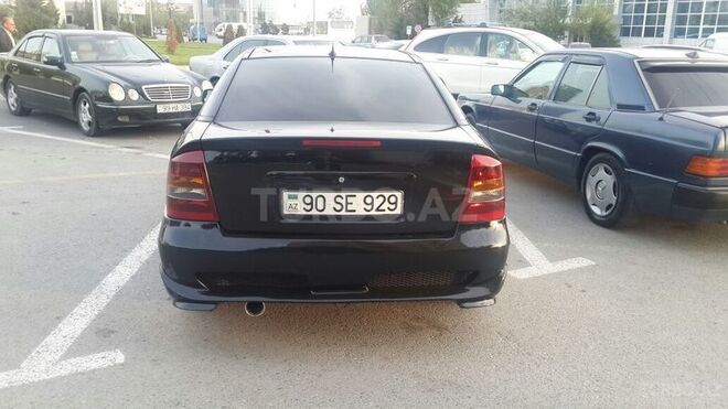 Opel Astra 2000, 122,000 km - 1.8 l - Sumqayıt