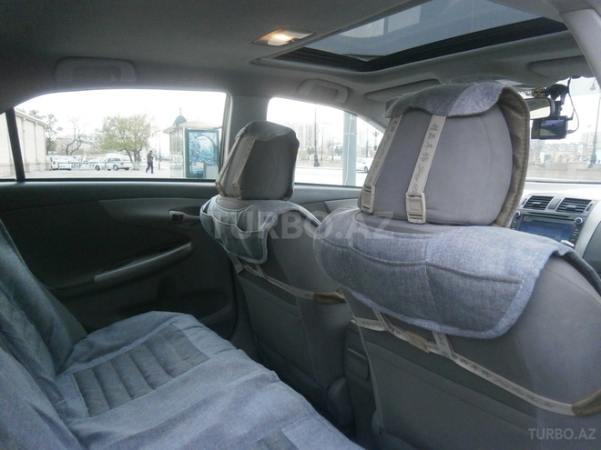 Toyota Corolla 2008, 176,000 km - 1.8 l - Bakı