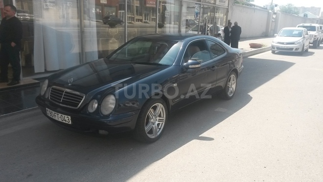 Mercedes E 200 1998, 178,000 km - 2.0 л - Bakı