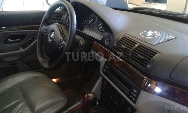 BMW 525 1999, 250,000 km - 2.5 l - Sumqayıt