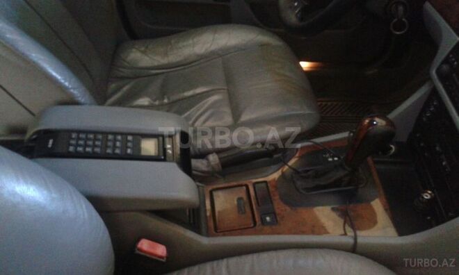 BMW 525 1999, 250,000 km - 2.5 l - Sumqayıt