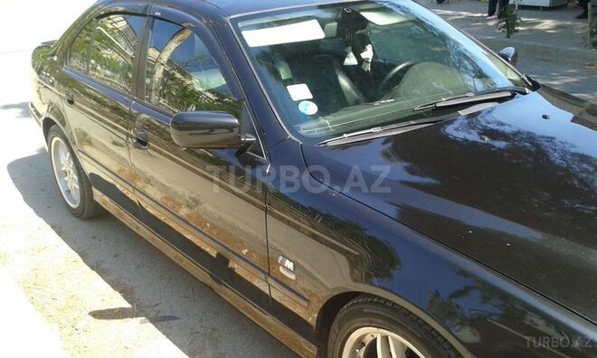 BMW 525 1999, 250,000 km - 2.5 l - Sumqayıt