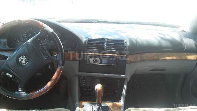 BMW 523 2000, 270,000 km - 2.5 л - Bakı
