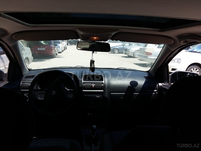 Opel Astra 1999, 290,000 km - 1.6 л - Bakı