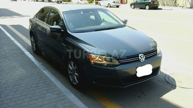 Volkswagen Jetta 2013, 41,600 km - 1.8 l - Bakı