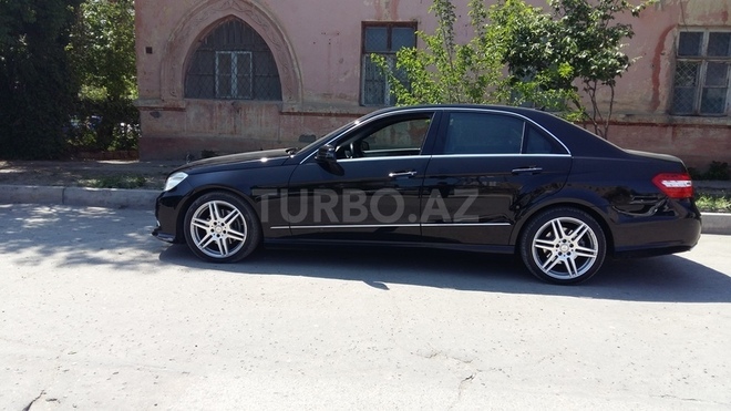 Mercedes E 350 2010, 120,000 km - 3.5 l - Bakı