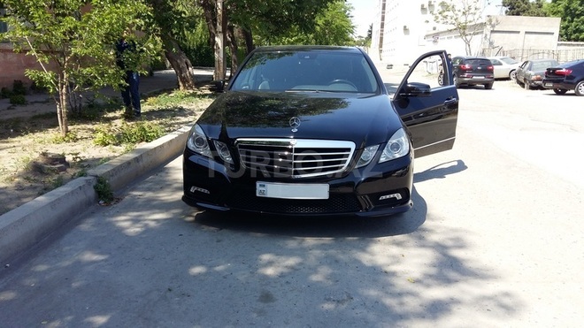 Mercedes E 350 2010, 120,000 km - 3.5 l - Bakı