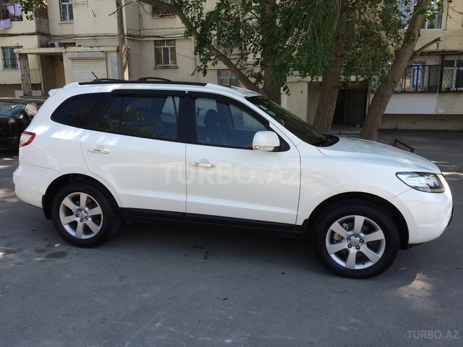Hyundai Santa Fe 2009, 147,000 km - 2.7 l - Bakı
