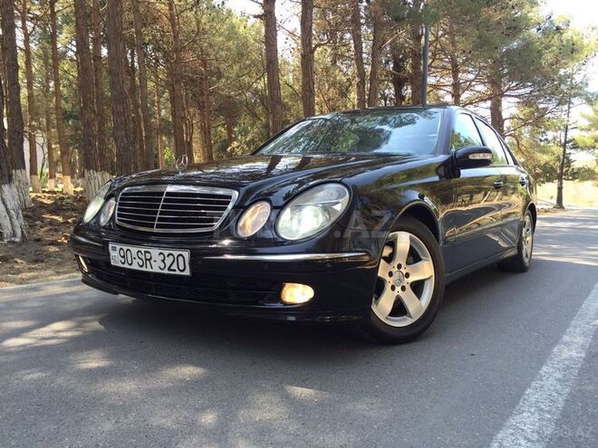 Mercedes E 320 2002, 183,000 km - 3.2 l - Bakı